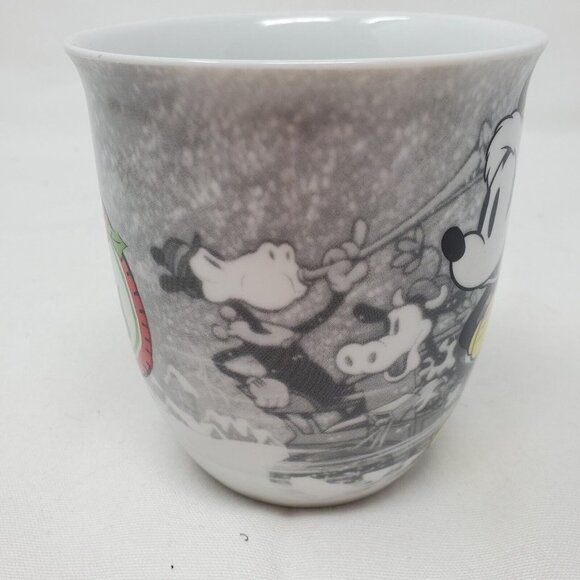 Disney, Jolly, Mickey's Vintage Holiday Ice Skating In Santa Hat Coffee Cup Mug - Picture 4 of 10